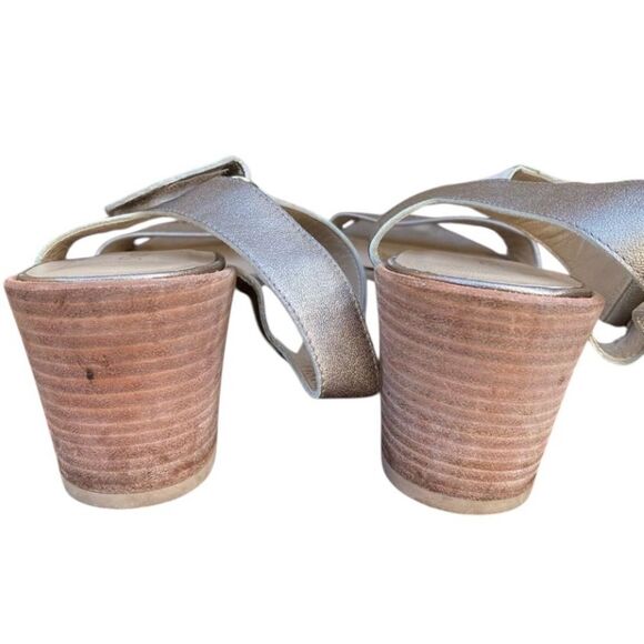 Stuart Weitzman Metallic Gold Broadband Leather Open Toe Sandals Sz 8.5 EUC! - Picture 5 of 9